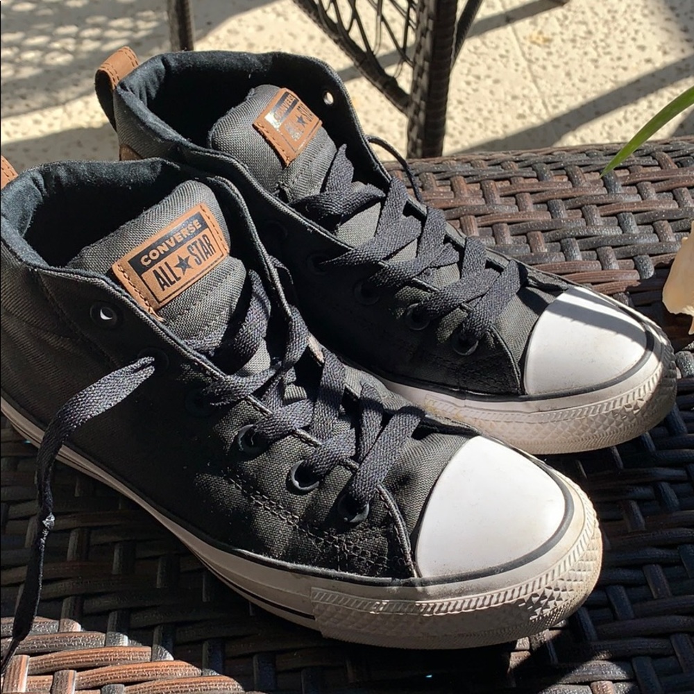 Converse high top size 7